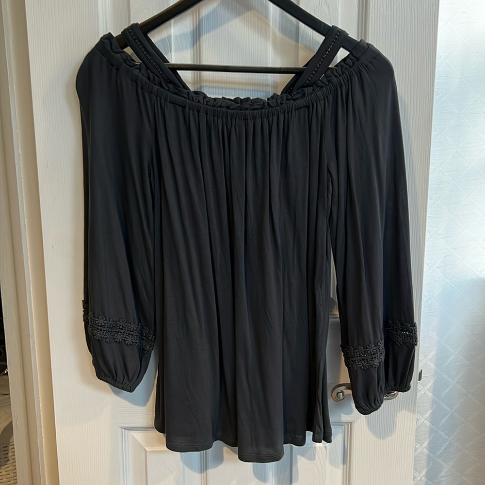 Loft, soft, flowy, off the shoulder top with attached straps